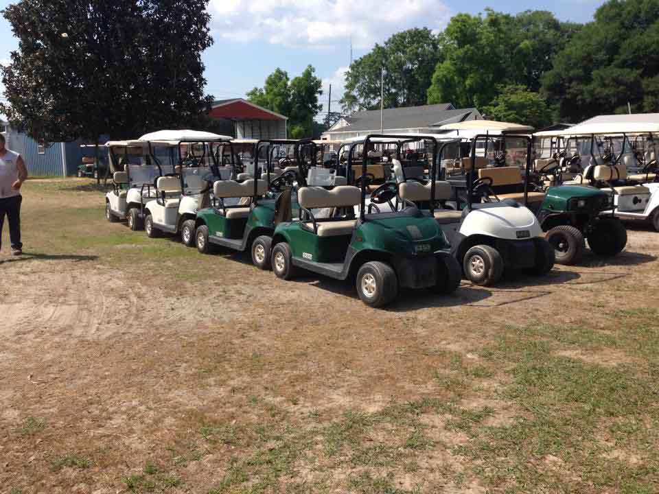 Lot with golf cartr